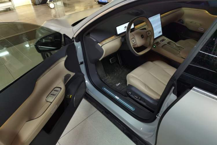 Used Nio ET7 2022 75 kWh