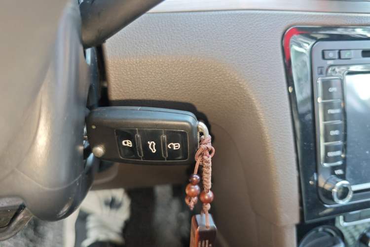 Used Volkswagen Bora 2014 1.6L Automatic Comfort Model