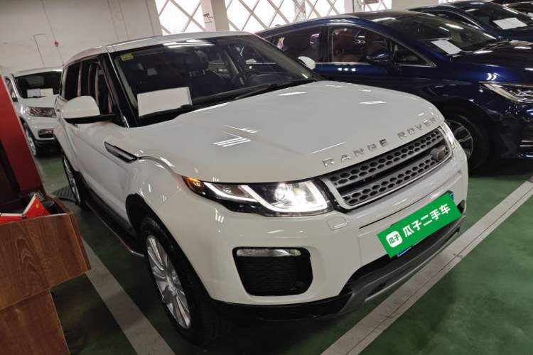 Used Land Rover Range Evoque 2018 240 PS SE Smart Brilliance Edition

