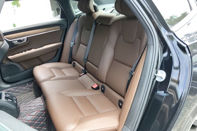 Used Volvo S90 2024 B5 Zhiyi Luxury Edition