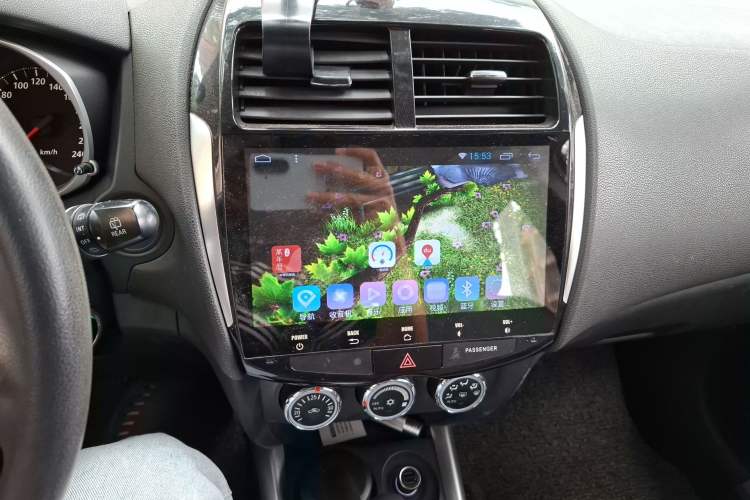 Used Mitsubishi ASX 2013 2.0L CVT Two-Wheel Drive Elite Edition Audio And AC Panel