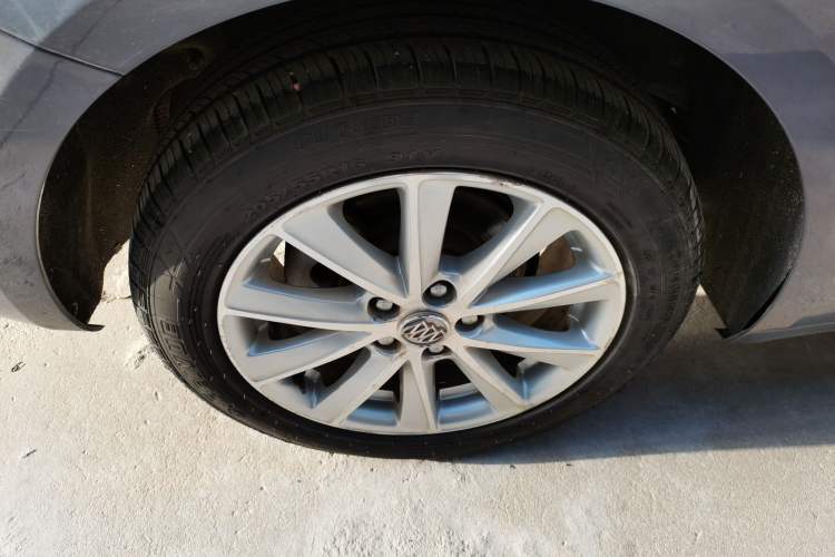 Used Buick Verano 2015 Sedan 20T Dual-Clutch Elite Model
