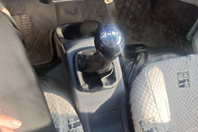 Used Jinbei Hiace X30 2022 1.5L Cargo Version China VI SWC15M Gear Lever