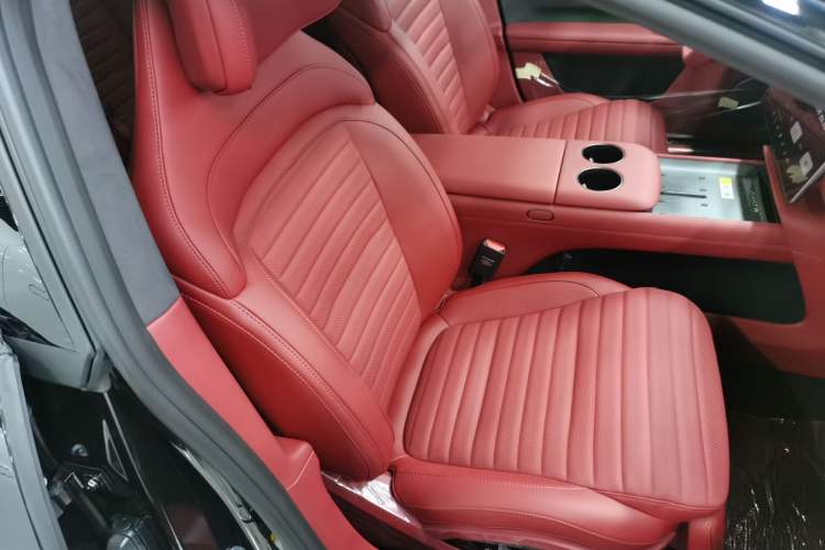 Used Avatr 06 2025 Ultra Pure Electric Edition
