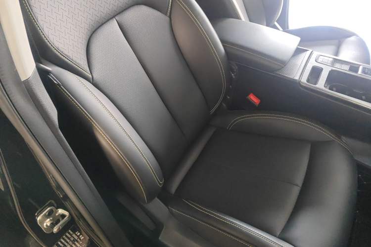 Used Roewe RX5 2021 PLUS 330TGI Automatic National Style Smart Enjoyment Edition