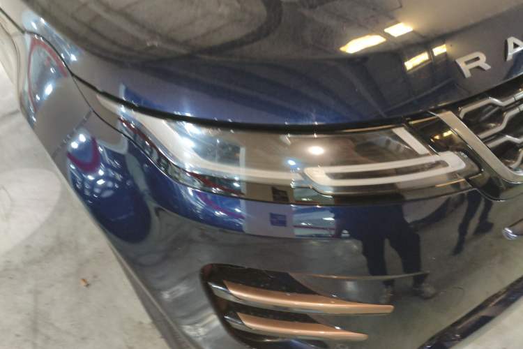 Used Land Rover Range Evoque 2020 249 PS R-DYNAMIC SE Sport Technology Edition Right Front Headlight