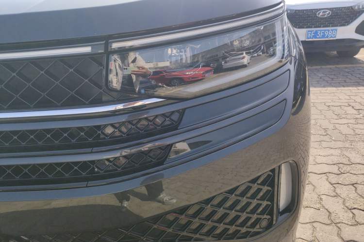 Used Volkswagen Tavendor 2023 380TSI Four-Wheel Drive R-Line Cruise Edition Left Front Headlight