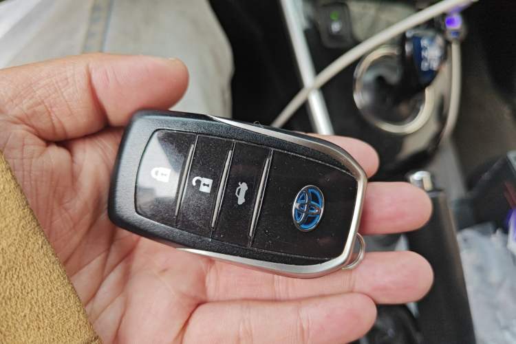 Used Toyota Levin Hybrid E+ 2019 1.8L PH GS E-CVT Elite Edition
