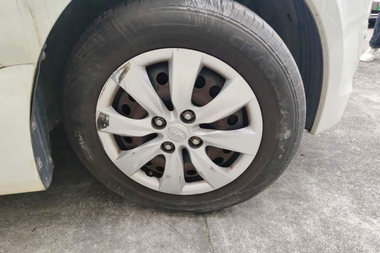 Used Hyundai Verna (older generation) 2014 1.4L Manual Fashion GS Model