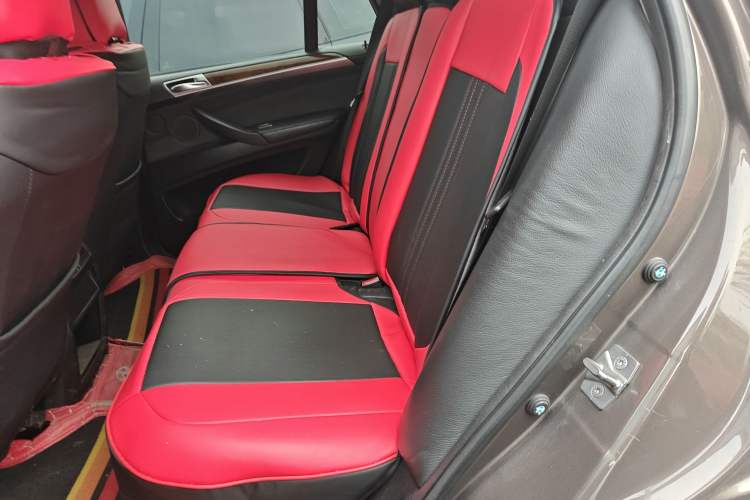 Used BMW X5 2011 xDrive35i Leading Model Left Rear Seat