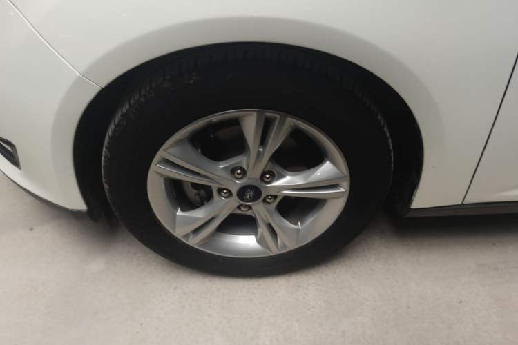 Used Ford Focus 2017 Hatchback 1.6L Automatic Comfort Plus SmartDrive Edition
