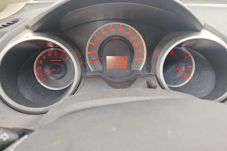 Used Honda Fit 2011 1.3L automatic comfort version Instrument Cluster