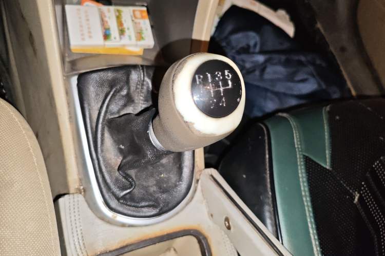 Used Hyundai Verna (older generation) 2010 Sedan 1.4L Manual Comfort GS
