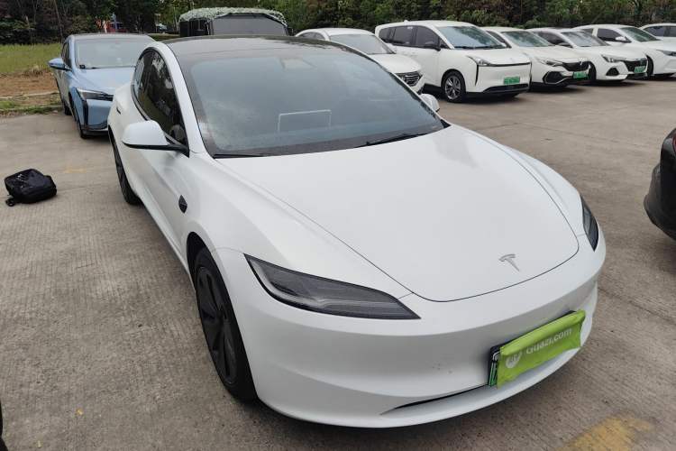 Used Tesla Model 3 2025 Rear-Wheel-Drive Version