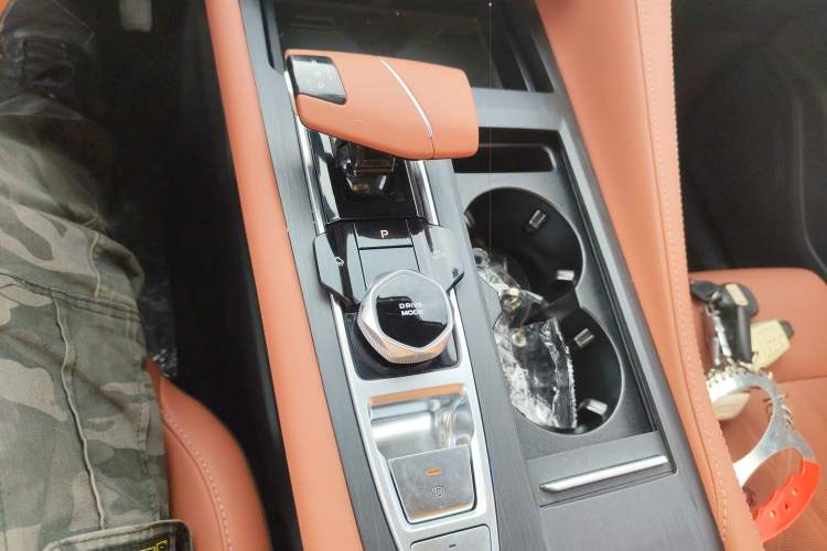 Used CHANGAN CS75 PLUS iDD 2023 ZhiDian iDD Smart Leading Model Gear Lever