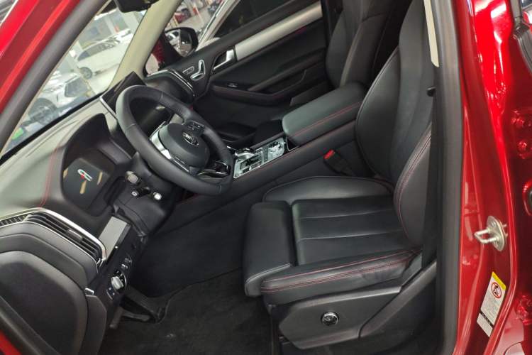 Used BYD Tang New Energy 2018 DM 2.0T All-Wheel Drive Smart Connect Innovation Model 5 Seats China V Emission Standard