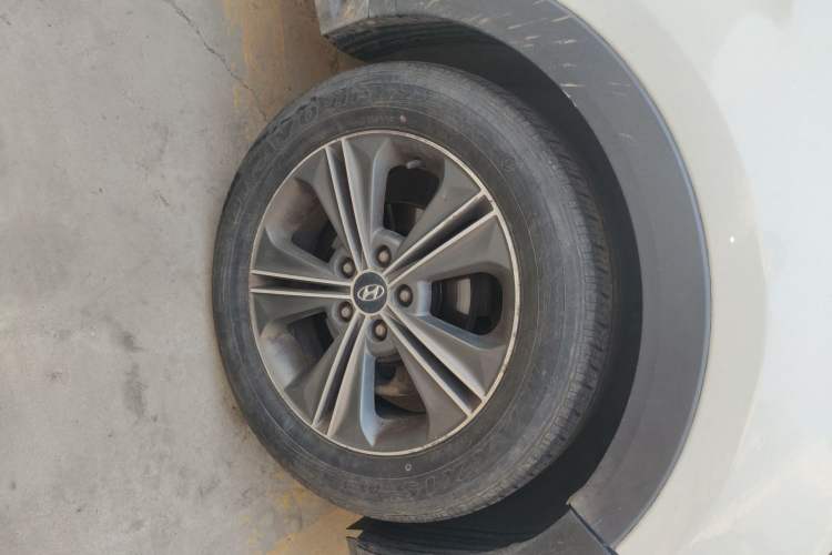 Used Hyundai ix25 2015 1.6L Automatic Two-Wheel Drive Smart GLS Trim