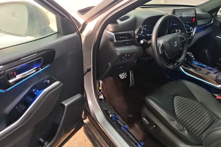 Used Toyota Crown Kluger 2021 2.5L HEV Four-Wheel Drive Premium Edition
