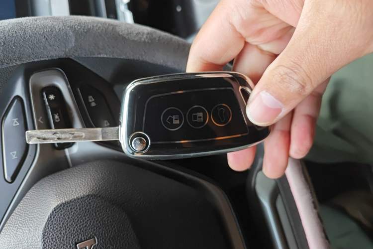 Used Baojun RC-5 2020 1.5L Manual Zhiyao Elite Edition