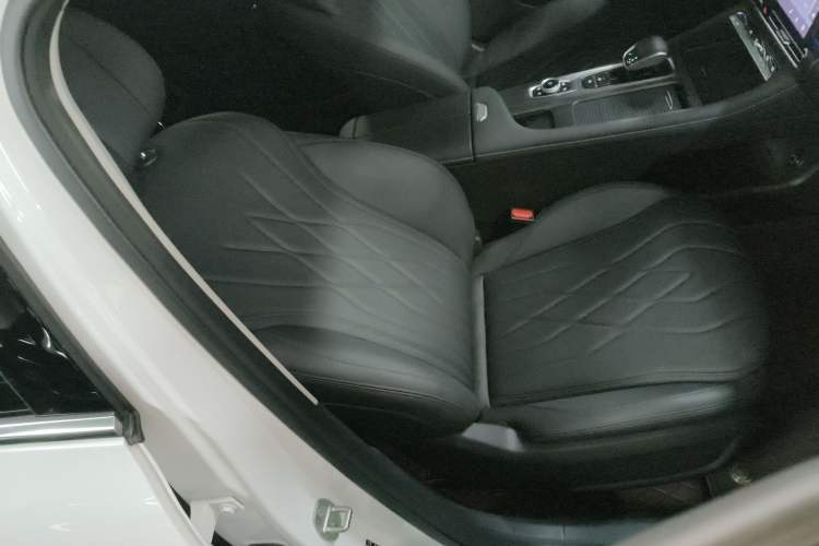 Used Chery Arrizo 8 PRO 2025 Pro 1.6T Comfort Version