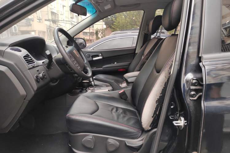 Used Roewe W5 2014 1.8T 2WD Automatic Tharu Special Edition