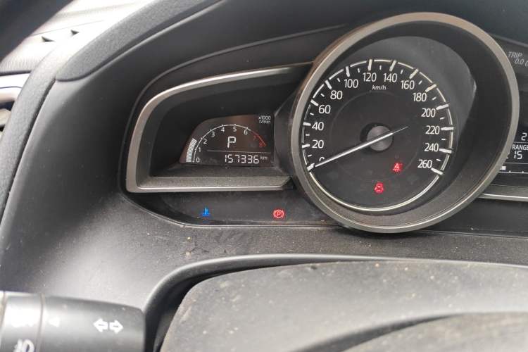 Used Mazda 3 Axela 2017 Sedan 1.5L Automatic Luxury Model Emission Standard China V