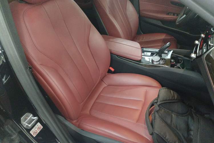 Used BMW 5 Series 2019 530Li Leading Model M Sport Package
