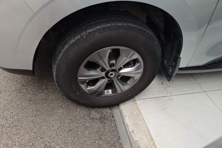 Used Great Wall Poer 2023 2.0T Commercial Version Automatic Diesel 4x4 Elite Long-Box GW4D20M