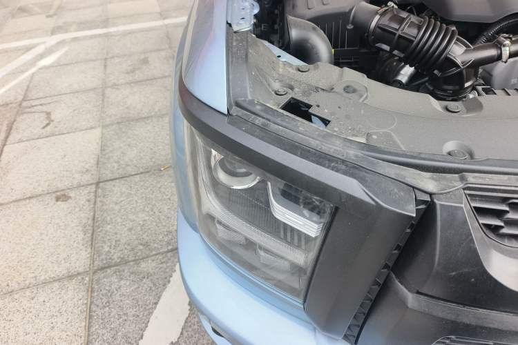 Used Great Wall King Kong Poer 2024 2.0T Automatic 8AT Gasoline Two-Wheel-Drive Navigation Edition Flatbed