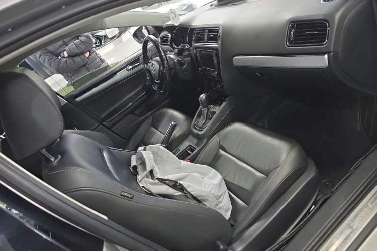 Used Volkswagen Sagitar 2018 280TSI DSG Ignite Edition
