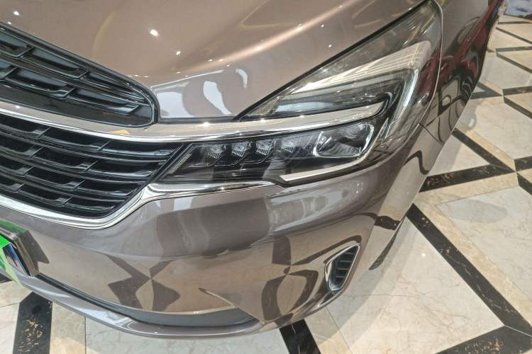 Used Buick GL8 2021 Land Cruiser Executive Class 652T Comfort Model
