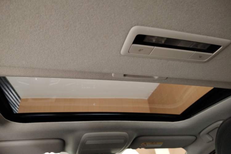 Used Mazda 3 Axela 2021 2.0L Automatic Zhiyao Edition Headliner