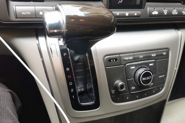 Used Honda Elysion 2012 2.4L VTi-S Prestige Edition
