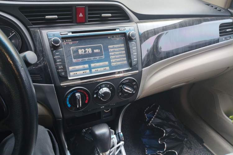 Used Honda Crider 2013 1.8L automatic comfort version