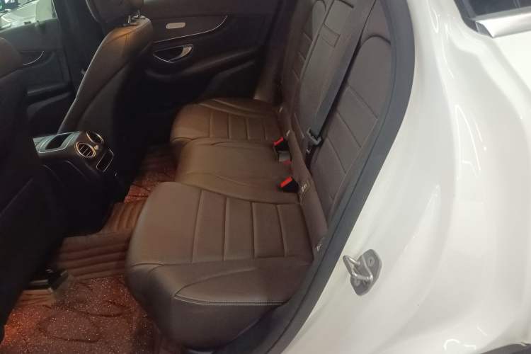 Used Mercedes-Benz GLC 2020 GLC 300 L 4MATIC Dynamic Edition
