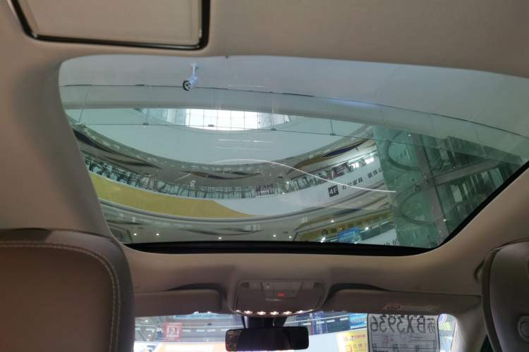 Used Mercedes-Benz E-Class 2022 Second Facelift E 300 L Luxury Edition
