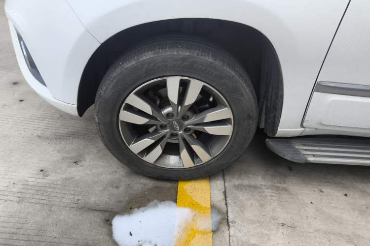 Used Chery Tiggo 3 2016 1.6L CVT ZhiShang Edition
