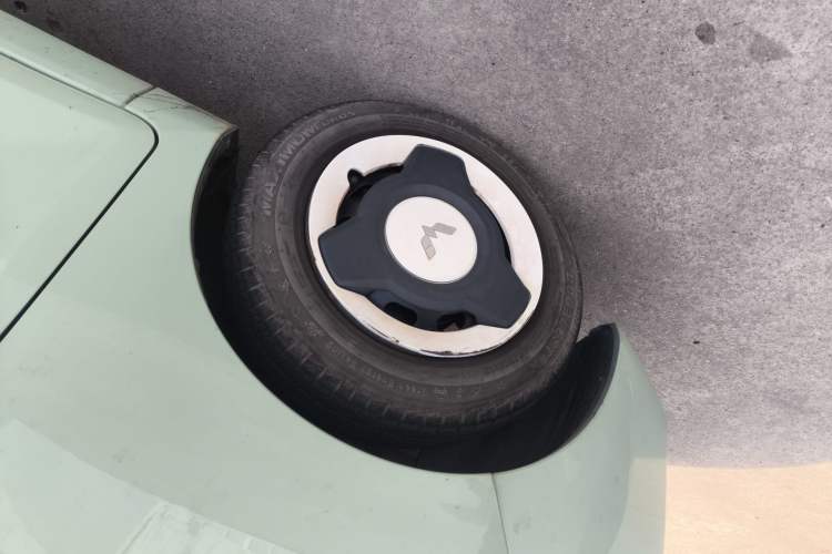 Used Wuling Hongguang MINIEV 2021 Macaron Premium Model – Lithium Iron Phosphate Exterior 4