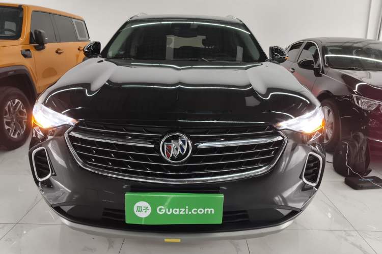 Used Buick Envision 2023 Encore S 652T Two-Wheel-Drive Luxury Model Front