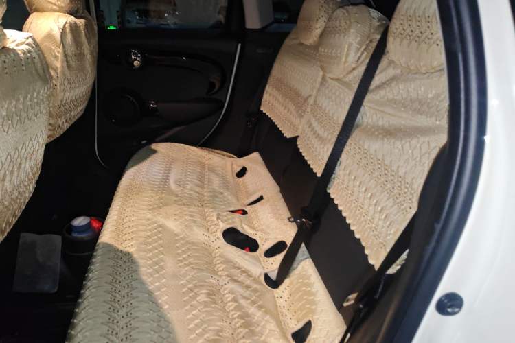 Used MINI MINI 2022 1.5T COOPER Artist Five-Door Edition