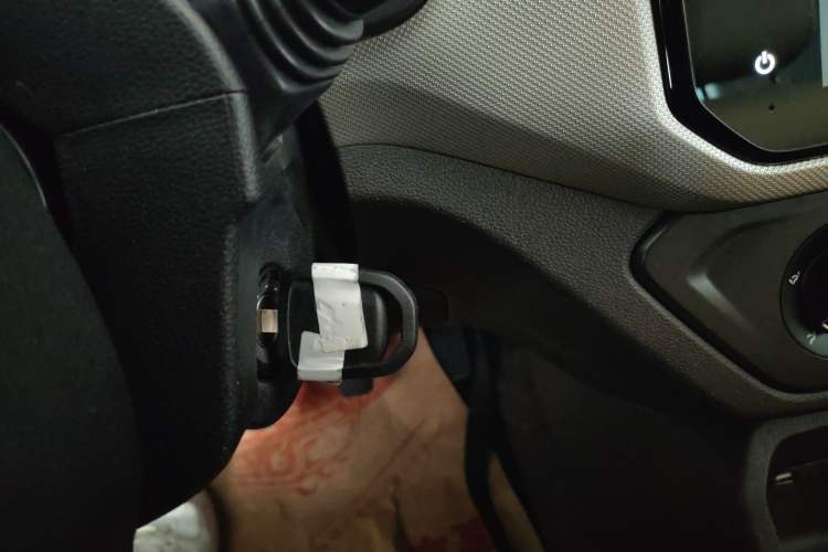 Used Wuling Hongguang 2021 1.5L Facelift S Comfort Version Hydraulic Power Steering LAR Vehicle Key