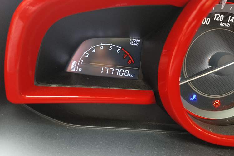 Used Mazda 3 Axela 2016 Sedan 1.5L Manual Luxury Model Odometer Close Up