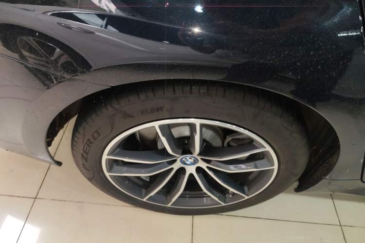 Used BMW 5 Series New Energy 2022 Second Facelift 535Le M Sport Package
