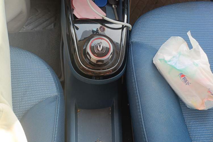 Used Oshan Benni E-Star 2022 Qingxin Edition Colorful Model Lithium Iron Phosphate