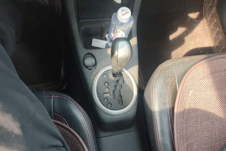 Used Suzuki Swift 2013 1.5L Automatic Standard Edition