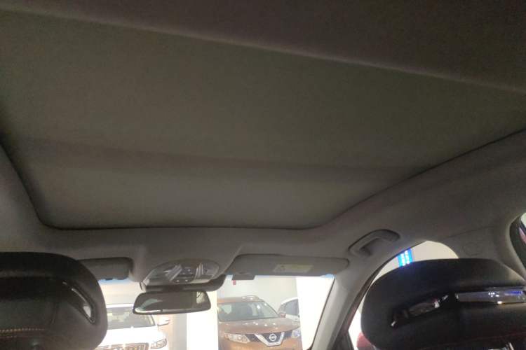 Used Baojun RC-6 2019 1.5T CVT 24-Hour Online Prestige Edition
