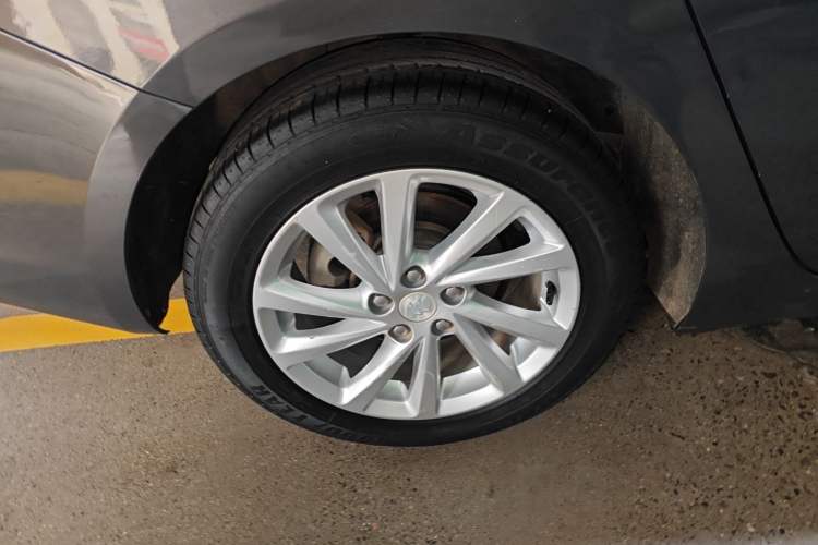 Used Buick Verano 2019 Sedan 15S Automatic Leading Model