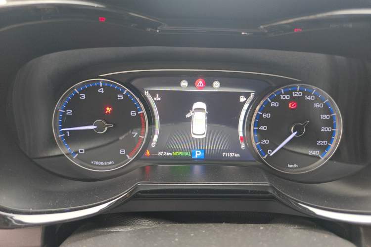 Used GAC Trumpchi GS7 2017 280T Two-Wheel Drive Luxury Model