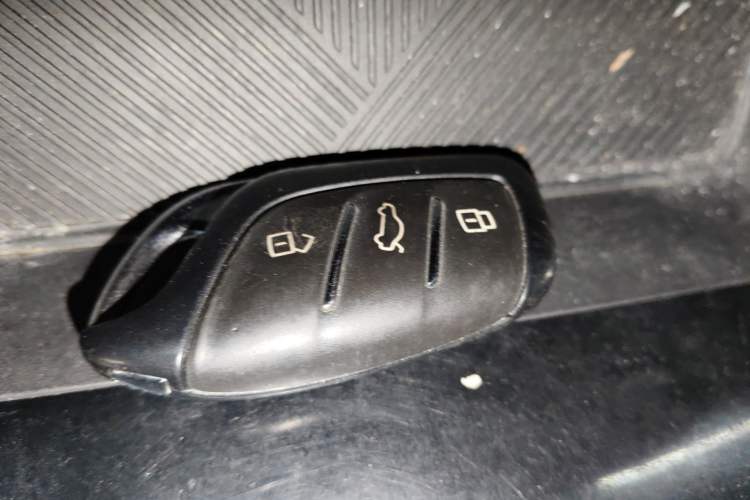 Used Roewe i5 2021 1.5L Manual Platinum Edition
