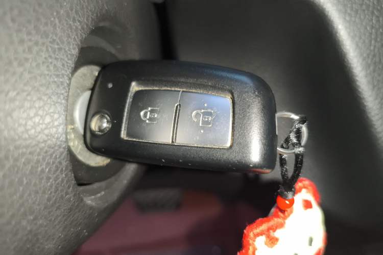 Used Nissan Qashqai 2017 2.0L CVT Smart Enjoyment Version China V Standard Vehicle Key